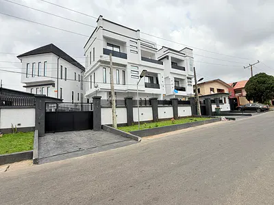 Newly Built 5bedroom Fully Detached Duplex with a Room BQ
