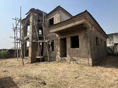 Uncompleted 3 Bedroom Duplex