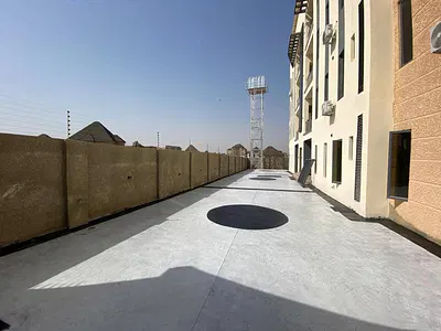 Distress 3 Bedroom Apartment