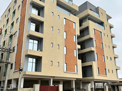 Elegantly Built 2 Bedroom Apartment with Gym and Elevator