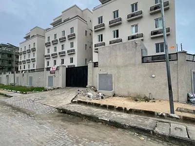 Elegant 2 Bedroom Serviced Apartment Available.