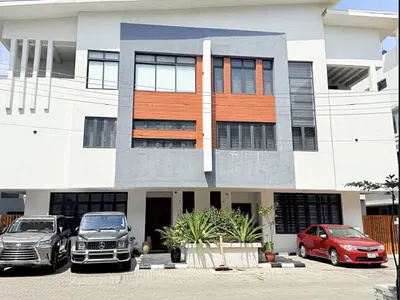 Lovely 5 Bedroom Terrace Duplex Plus BQ in a Call to Access Estate