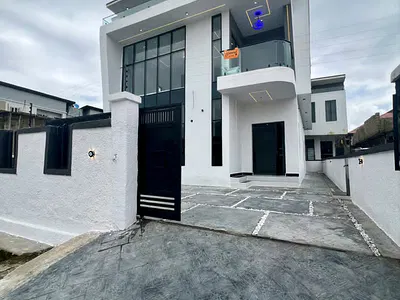 4 Bed