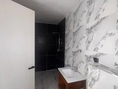 4 Bed