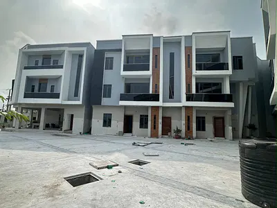2 Bedrooms Apartment with Swimming Pool, Gym and Security