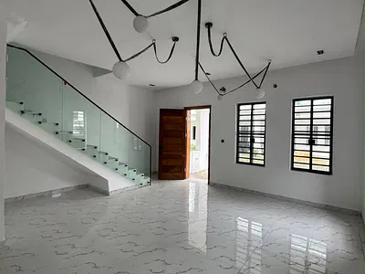 Exclusive 4-Bedroom Terrace Duplex with BQ