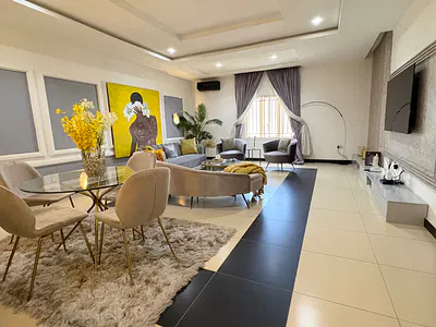 Luxury 2 Bedroom Flat with Excellent Luxury Finishes