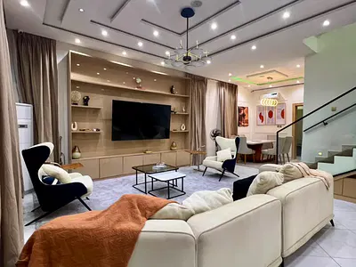 Fully Furnished Luxury 5 Bed Fully Detached Duplex with Swimming Pool