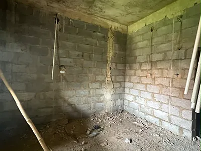 Well Planned, Massive 3 Bedroom Block of Flats