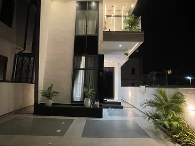 Breath Taking Vista 4 Bedroom Detached Duplex