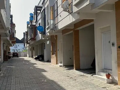 2 Units of 4 Bedroom Terrace Duplex