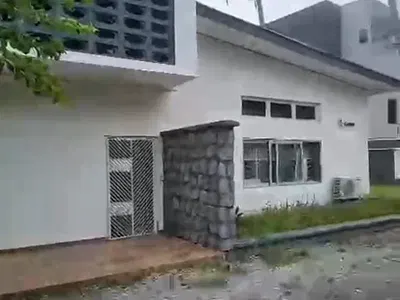 5 Bedroom House with 3 Bedroom at the Rear on 2, 000SQM