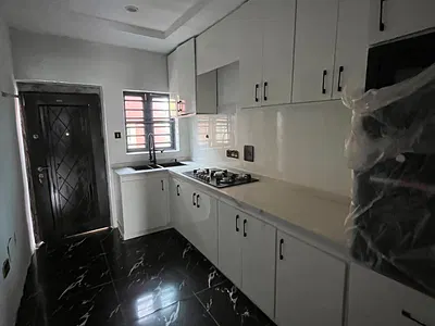 3 Bedroom Maisonette