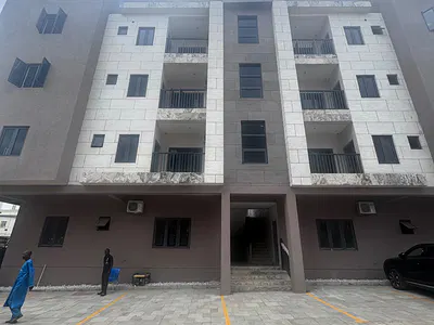 8 Units Block of Flats (3 & 2 Bedrooms) for Corporate Use