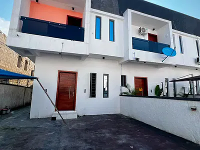 Luxury 4 Bedrooms Semi Detached Duplex
