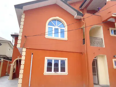 3 Bedroom Flat Apartment