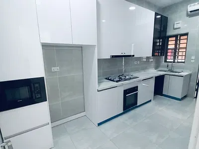 Luxury 4 Bedroom