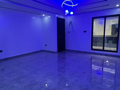 4 Bedroom Maisonette