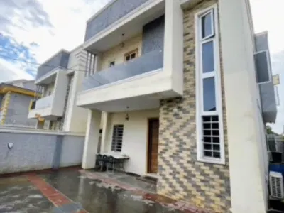 Executive 4 Bedroom Duplex