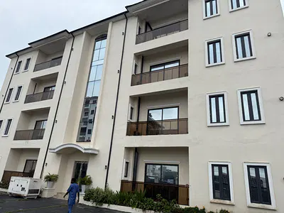 Newly Built 3 Bedroom Flat with Pool and Elevator