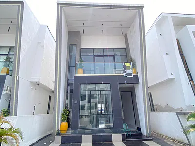 Luxury 5bedroom Fully Detached Duplex with BQ, Pool and Gym Available