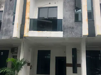 Elegance 3 Bedroom Terrace