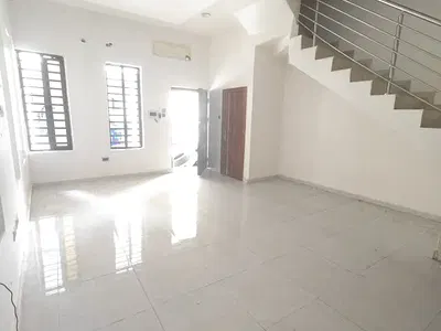 4 Bedroom Duplex