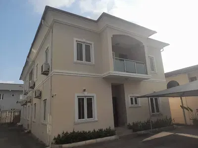 570SQM with 5 Bedrooms Detached Duplex with 2 Rooms BQ