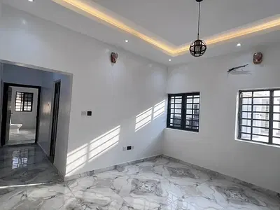 Luxurious 2-Bedroom Flat