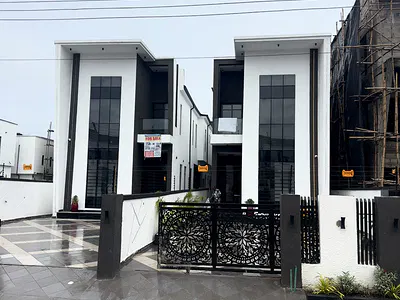 Luxury 5 Bedroom Fully Detached Duplex + BQ, Pool