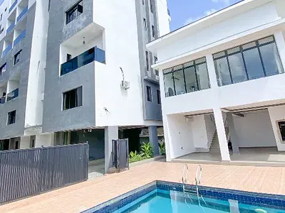 Three Bedroom Maisonette with BQ
