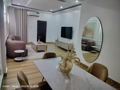 Luxurious 1 Bedroom Serviced & Furnished Apartment, 24/7 Service, Wi-Fi