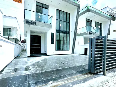 5 Bedroom Detached Duplex
