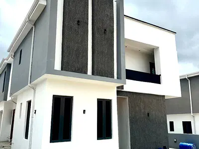 4 Bedroom Duplex with BQ