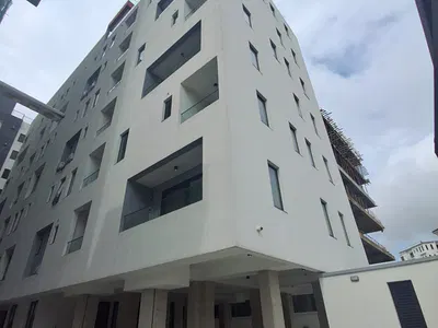 Premium 4 Bedroom Maisonette with BQ