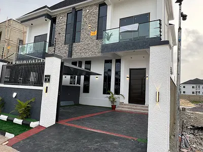 Luxury 4 Bedroom Semi-Detached Duplex