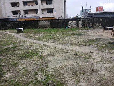 Land Size of 1, 865 SQM