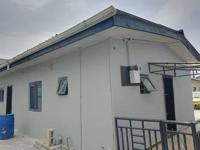 Luxury 2-Bedroom Bungalow with Open-Kitchen System
