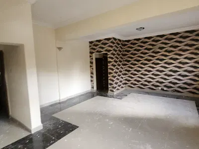 Renovated 2 Bedroom Flat, with Ac,
