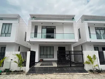 5 Bedroom Detached Duplex + BQ
