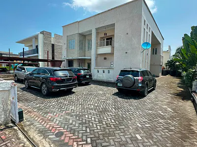Luxury 4-Bedroom Detached Duplex + 2BQ on 600SQM Plot -Room BQ