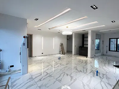 Spacious 3 Bedroom Apartment on the 6th Floor with BQ Swimming Pool