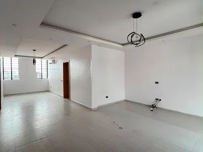 Beautiful 3 Bedroom Apartment with BQ and Elevator