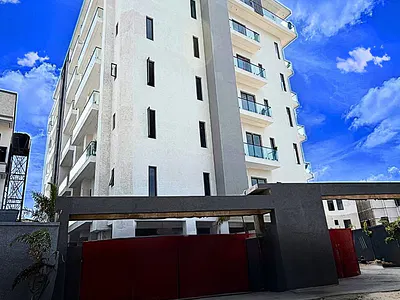 3 Bedroom Maisonette