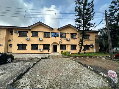 Luxury 3 Bedroom Apartment