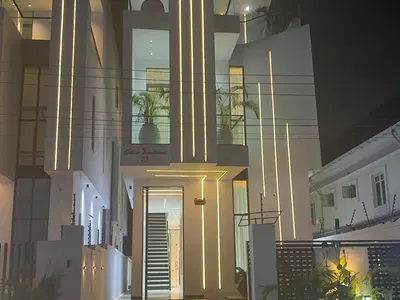 Contemporary 5 Bedroom Smart Home