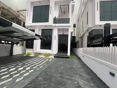 5 Bedroom Fully Detached Luxury Duplex with Spacious Swimming Pool, Gym