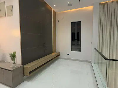 Contemporary 5 Bed with Cinema