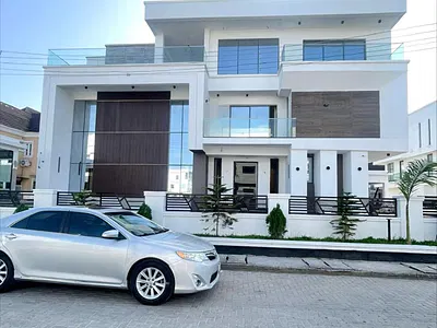 Luxury 6 Bedroom Detached Duplex with a Pool, Cinema, Terrance, BQS