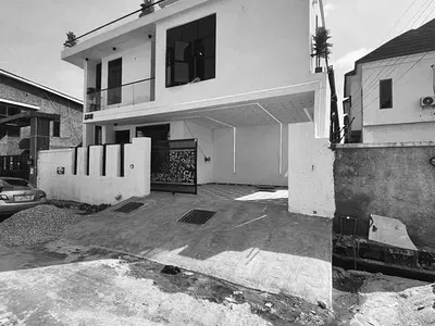 4 Bedroom Fully Detached Duplex